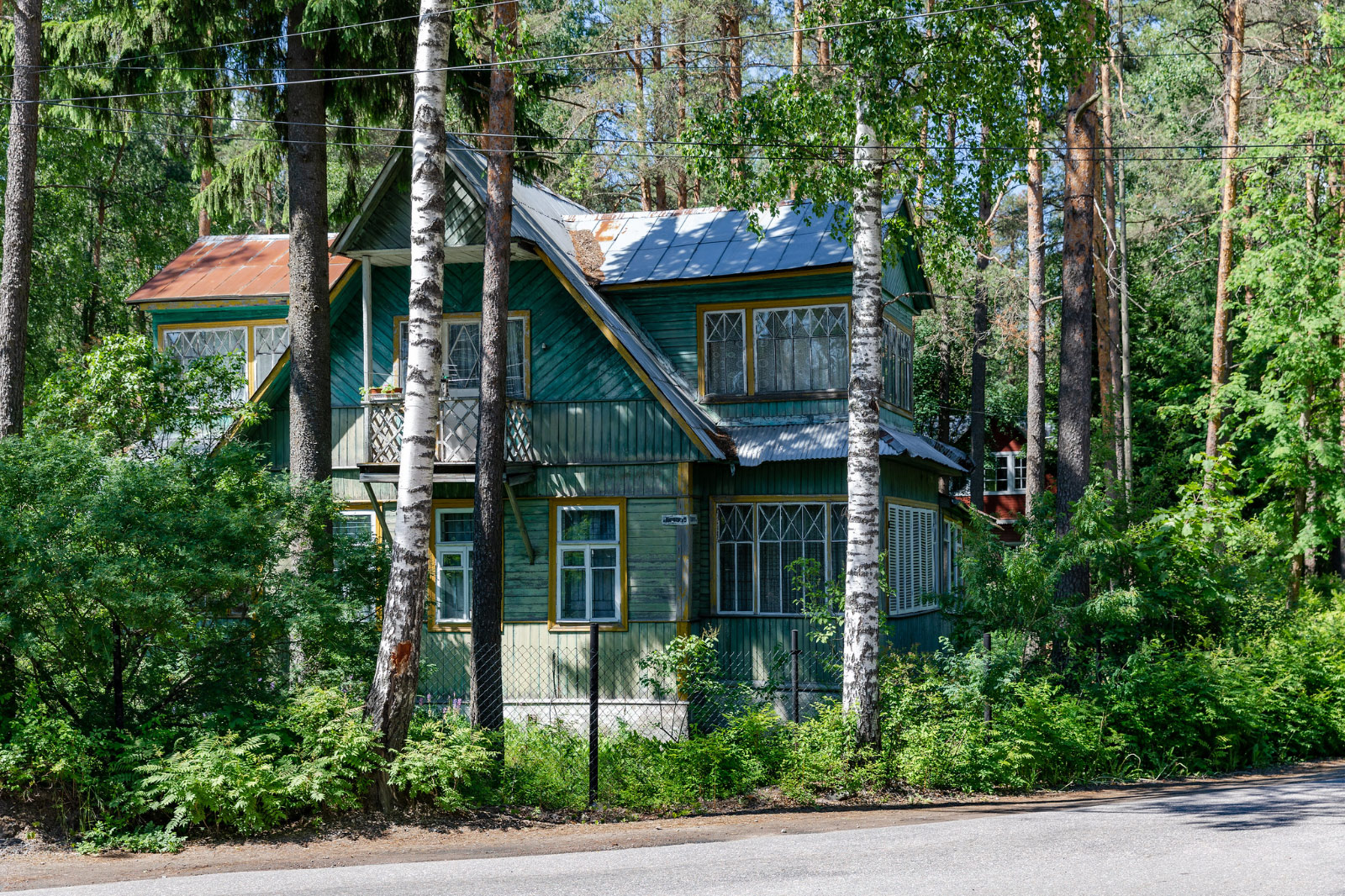 Roshchino (Рощино, Raivola) (Photo license: CC BY 2.0)